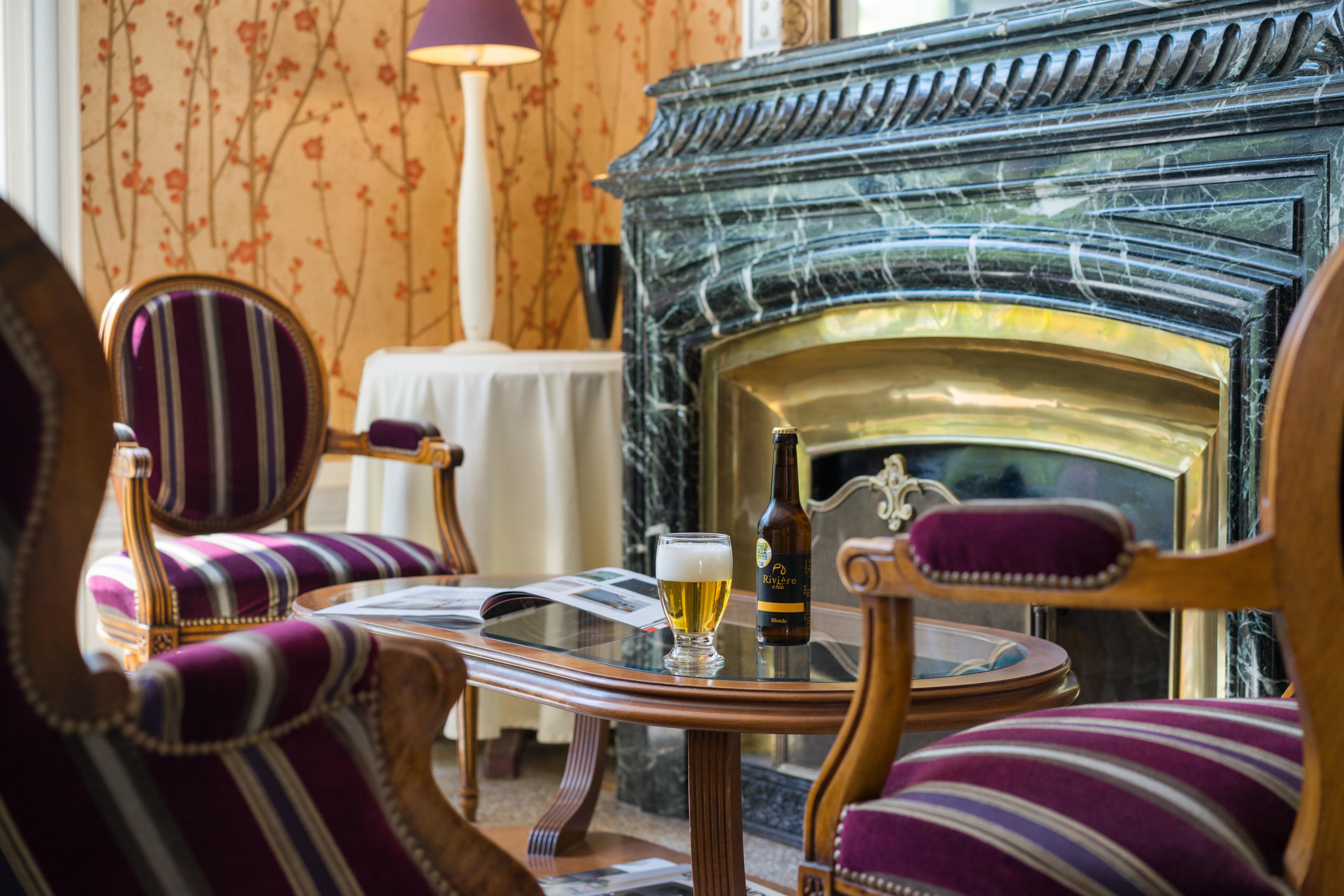 The Originals Boutique, Hotel Terminus, Bourg-En-Bresse Gare Bagian luar foto