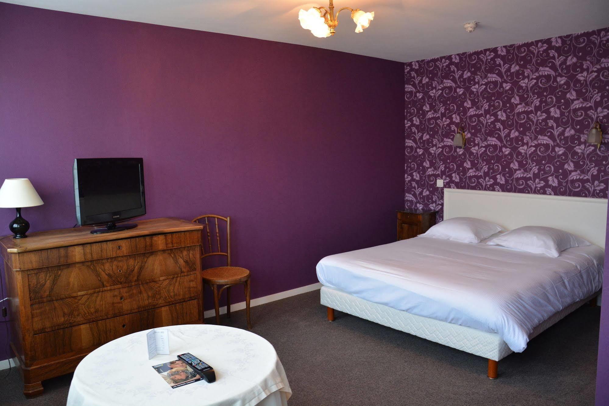The Originals Boutique, Hotel Terminus, Bourg-En-Bresse Gare Bagian luar foto