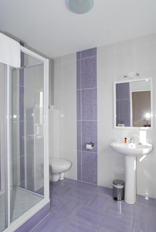 The Originals Boutique, Hotel Terminus, Bourg-En-Bresse Gare Ruang foto